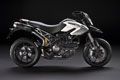 Ducati Hypermotard 796 breaks cover