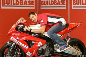 Buildbase BMW signs Kiyonari for 2014 BSB season