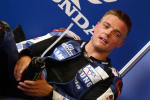 Suzuki confirms Alex Lowes for World Superbikes