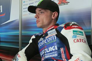 Rookie Lowes leads Phillip Island WSBK into Superpole
