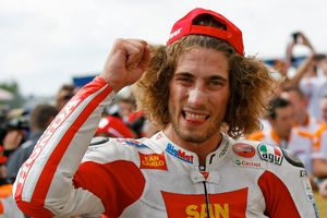 Marco Simoncelli to become 'MotoGP Legend'