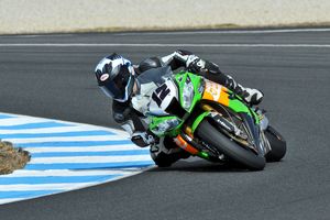Free practice crash denies Walters Phillip Island WSBK debut