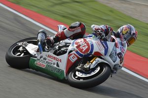 Last lap effort sees Rea head Aragon Superbike free practice