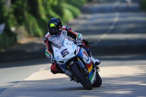 2014 running of the Isle of Man TT underway