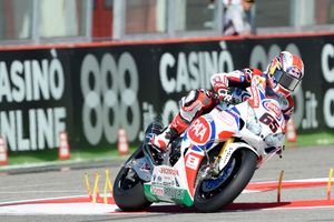 Rea leads as red flags interrupt opening day at Imola