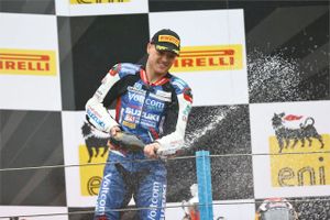 Dry weather rostrum now the target for Suzuki's Lowes