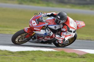 Maxwell and Spriggs score Mallala Swann Series victories