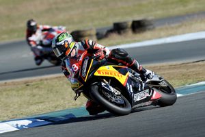 Allerton forges to Queensland FX-Superbike pole position