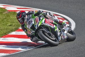 Shoulder injury sidelines luckless Carr again