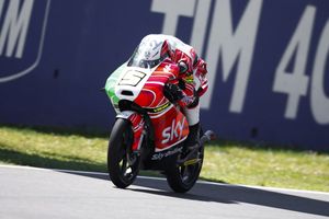 Fenati wins as Miller crashes out of Mugello Moto3 clash