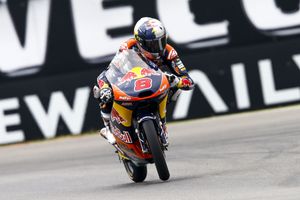 Pole for Moto3 championship leader Miller at Assen