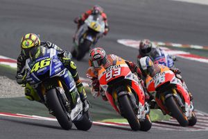 MotoGP switching to 17-inch rims for 2016 season