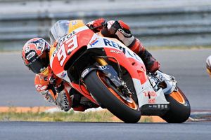Repsol Honda duo to test 2015 bike at Brno this week