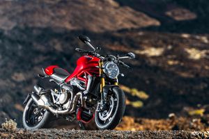 Top 10: Big-bore nakedbikes