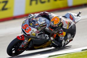 In-form Rabat quickest in Moto2 on day one