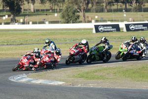 Herfoss and Maxwell share Saturday spoils at Winton