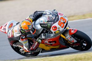 Rabat inches to Motegi Moto2 pole position