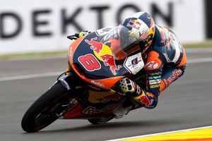 Miller to start from second in Valencia Moto3 title fight