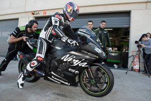 Rea sets WSBK test pace at Jerez on opening day