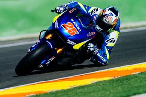 Suzuki debuts with Espargaro and Vinales in Spain