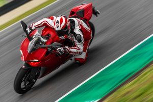 First 2015 Ducati ride day dates released