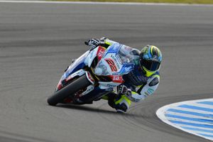 Lowes quickest as World Superbike testing commences