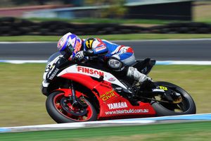 Blair wins opening ASBK Supersport race of 2015