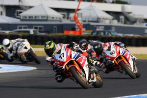 Herfoss breaks through in ASBK at Phillip Island