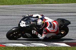 MotoGP field gathers for Sepang 1 pre-season test
