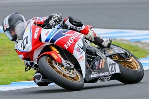 Stauffer secures Phillip Island ASBK pole position