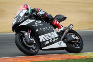 Zarco and Quartararo set the pace in rain-affected Valencia tests