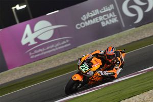 Lowes sets fastest-ever Moto2 lap around Qatar