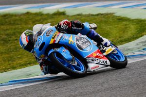 Moto3 rookie Navarro fastest overall in Jerez
