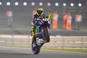Vintage Rossi win in Qatar strengthens title bid