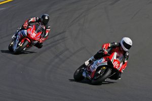 FX-ASC series introduces Ipone Superbike Pro-Am class