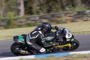 Jones scorches to Morgan Park ASBK Superpole