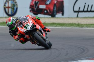 Ducati's Giugliano stars with Imola WorldSBK Superpole