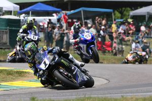 Hayes wins both MotoAmerica Superbike races at VIR