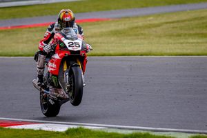 Brookes the in-form rider as BSB resumes at Snetterton