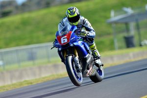 Halliday scores AFX-SBK pole position in Sydney
