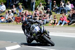 Hutchinson makes it a hat-trick in Supersport race two