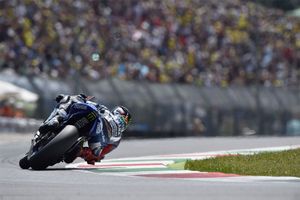 Lorenzo looks toward fourth successive win