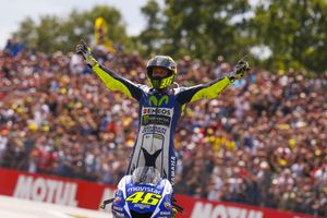 Rossi edges out Marquez for dramatic Assen victory