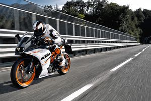 Ride away with a wolf in LAMS clothing from KTM Ride away with a wolf in LAMS clothing from KTM