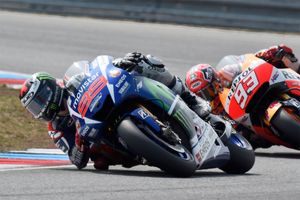 Lorenzo refusing to rule Marquez out of title hunt