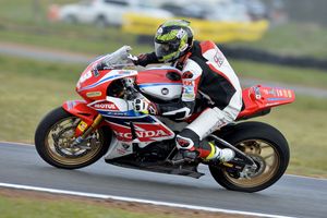 Herfoss extends AFX-SBK title lead at Wakefield Park
