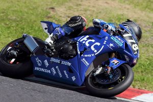Hook battles to eighth in JSB1000 at Autopolis