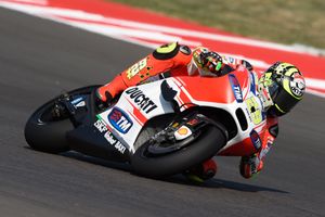 Iannone dislocates shoulder again in training incident
