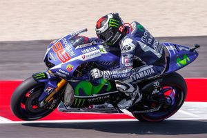 Record-breaking Lorenzo heads Friday practice at Misano