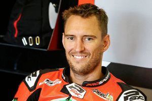 West secures MV Agusta British Supersport seat